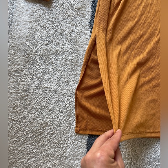 21 Saints Mustard yellow dress - Picture 6 of 6